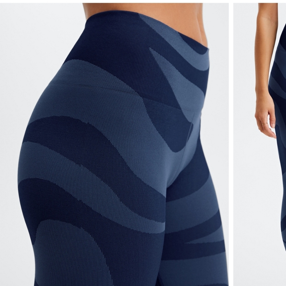 Fabletics Navy Blue Patterned Leggings